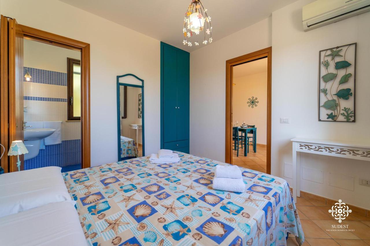Borgo Marino Beach Residence Lampedusa Exterior photo