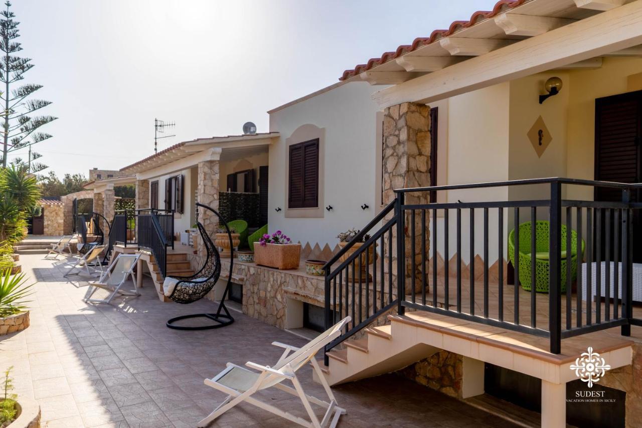 Borgo Marino Beach Residence Lampedusa Exterior photo