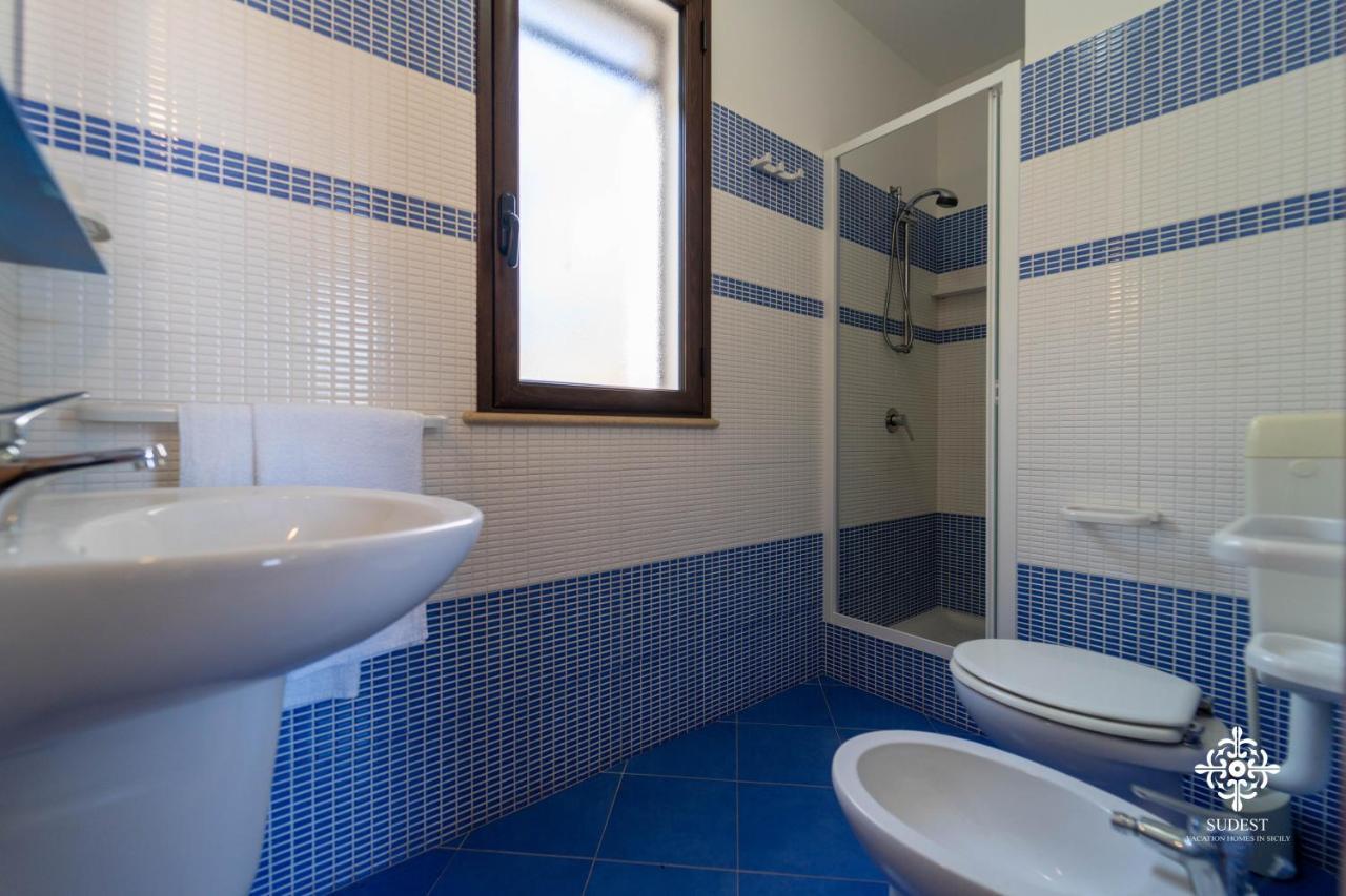 Borgo Marino Beach Residence Lampedusa Exterior photo