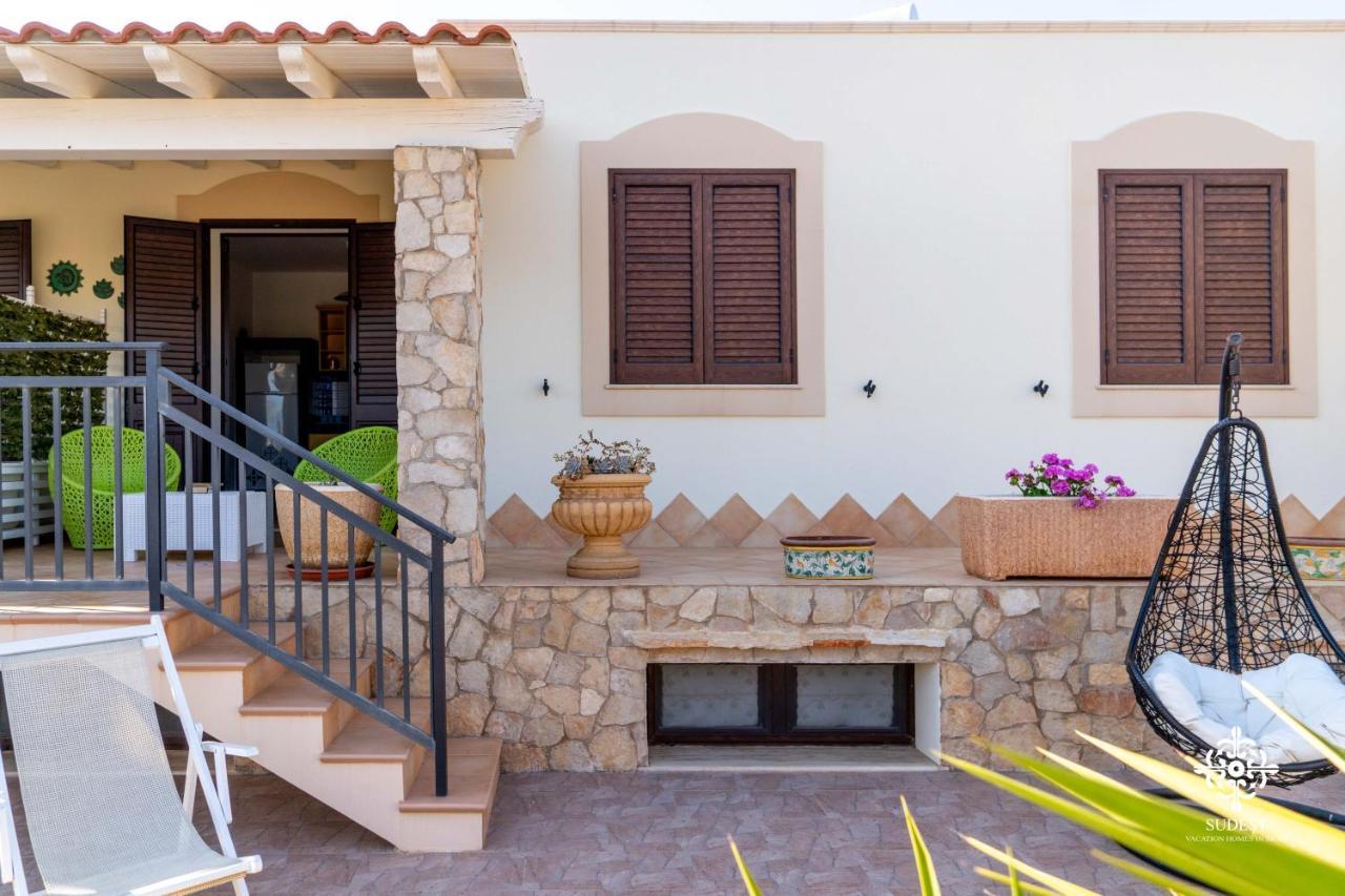 Borgo Marino Beach Residence Lampedusa Exterior photo